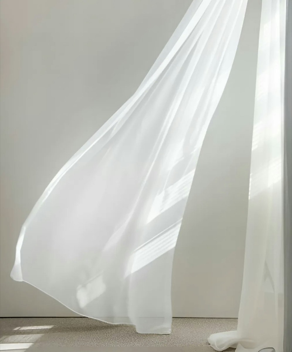 Ivory Gauze Window Scarf