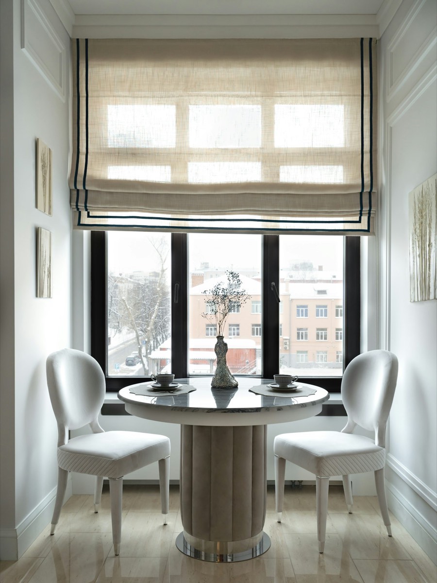Sand Roman Shade, 32 Wide