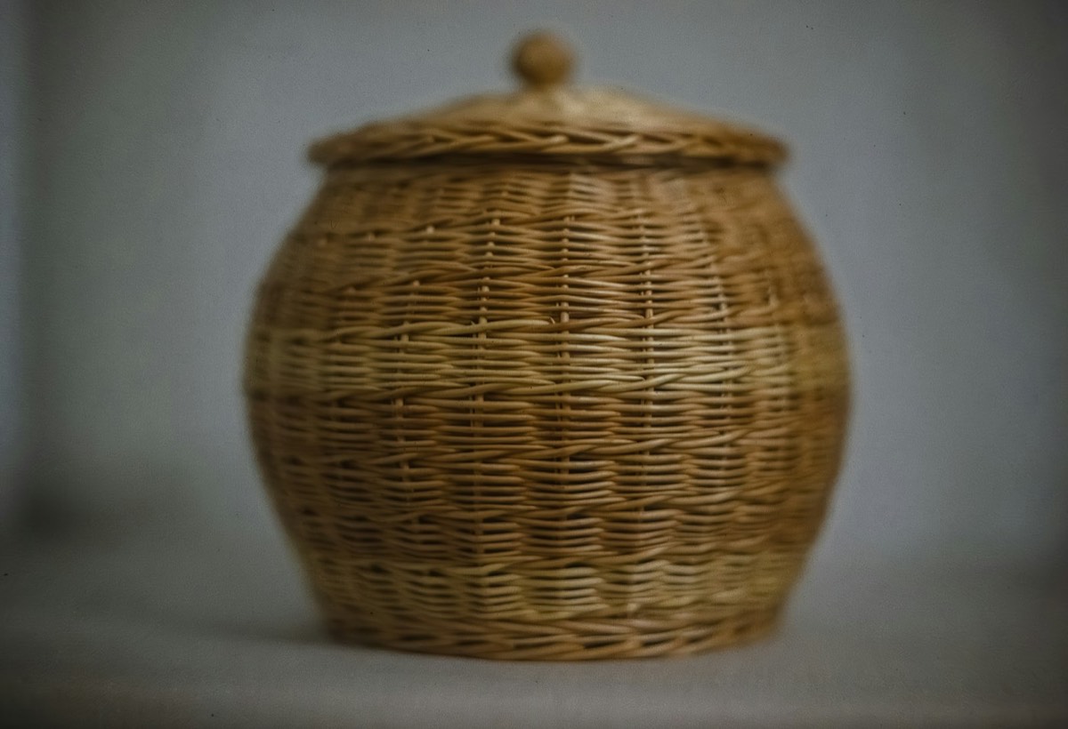 Seagrass Round with Lid, Large